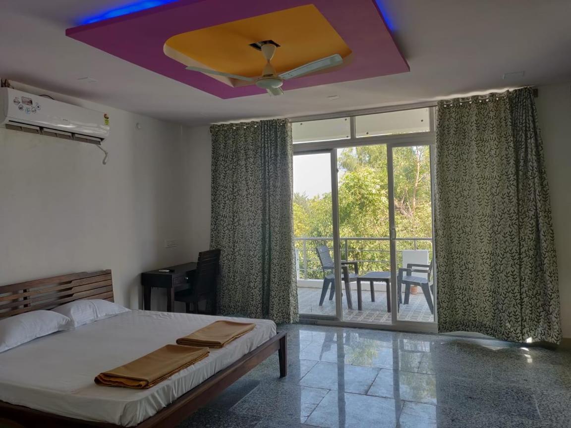 Ranakpur Nature Retreat Sadri Phòng bức ảnh
